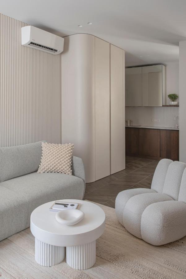 2 Bedroom Apartment Next To Monaco بوزولي المظهر الخارجي الصورة